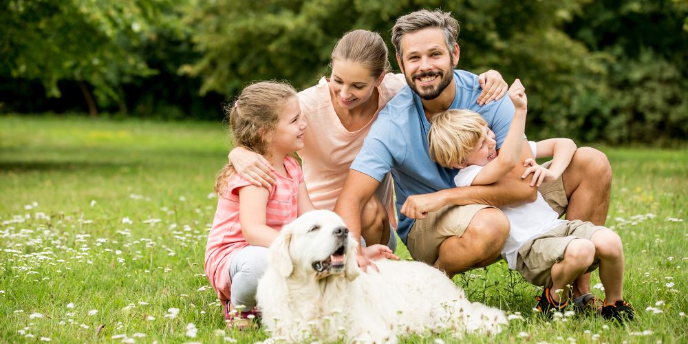 Hund und Kinder: Worauf Familien achten sollten
